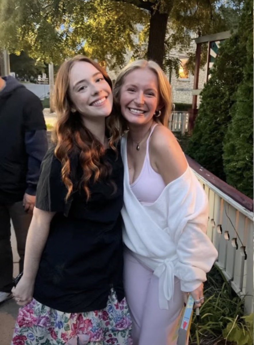 liiasgrl's tweet photo. SHES THE SWEETEST https://t.co/Dd3Bhwe2bG