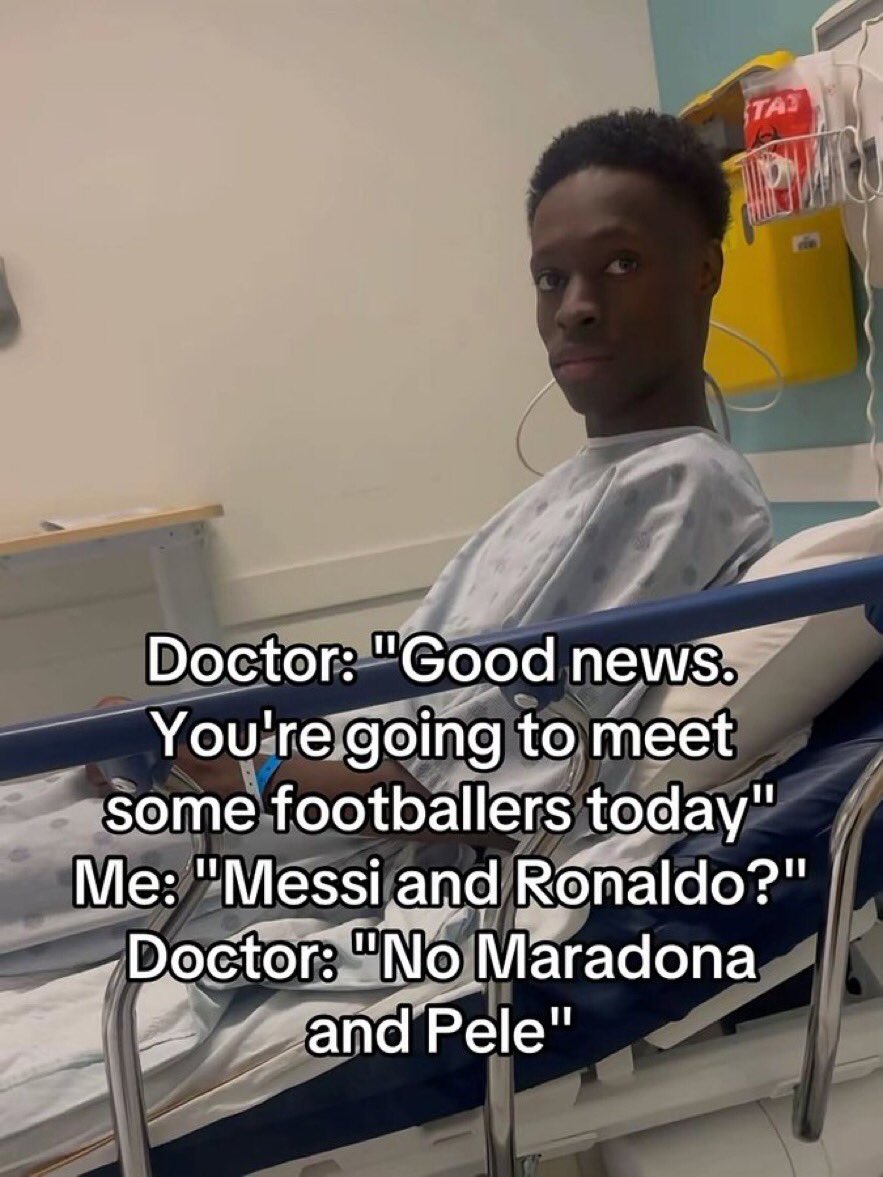 UniqueGoke's tweet photo. When the doctor has a dark side https://t.co/OZz81JunVE