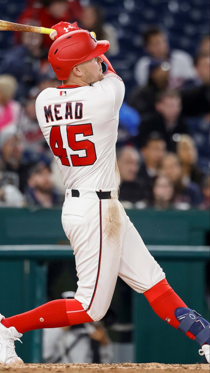 ColeyMick's tweet photo. Feed me Mead https://t.co/NeCLJ5y9dE