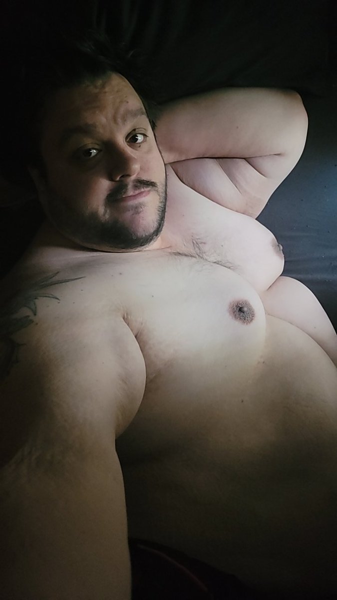 ChuryBear's tweet photo. Who wants to cuddle up with the big bear? https://t.co/zxKmlkhNiG
