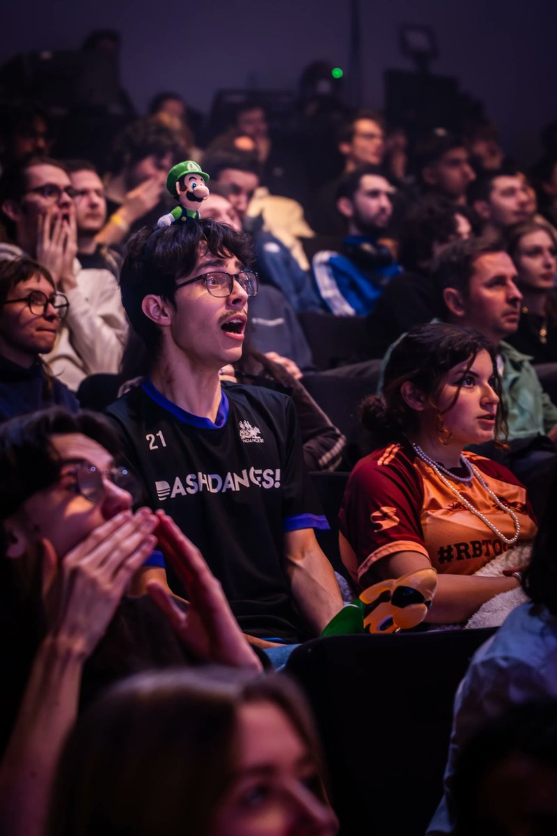 LilleEsportClub's tweet photo. Plus qu’un mois avant le Hall of Frames 2 à l’Opéra de Lille
On voit qui sur place le 31 octobre ? 👀
#HOF2 https://t.co/qT2iqGGIZb