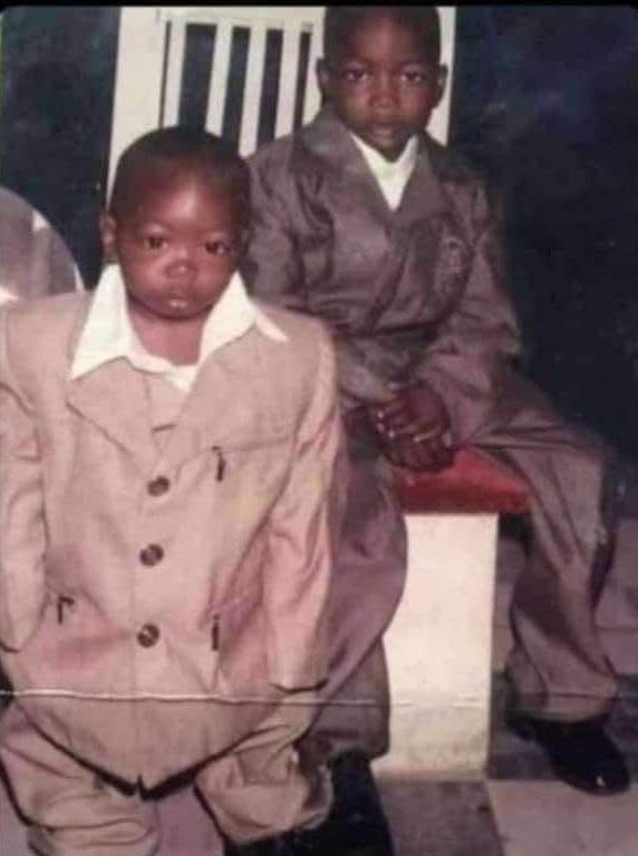 ZvikoNN's tweet photo. C Mukunguwfghbdk after agoverwa nhumbi https://t.co/sgKlXHj6hr