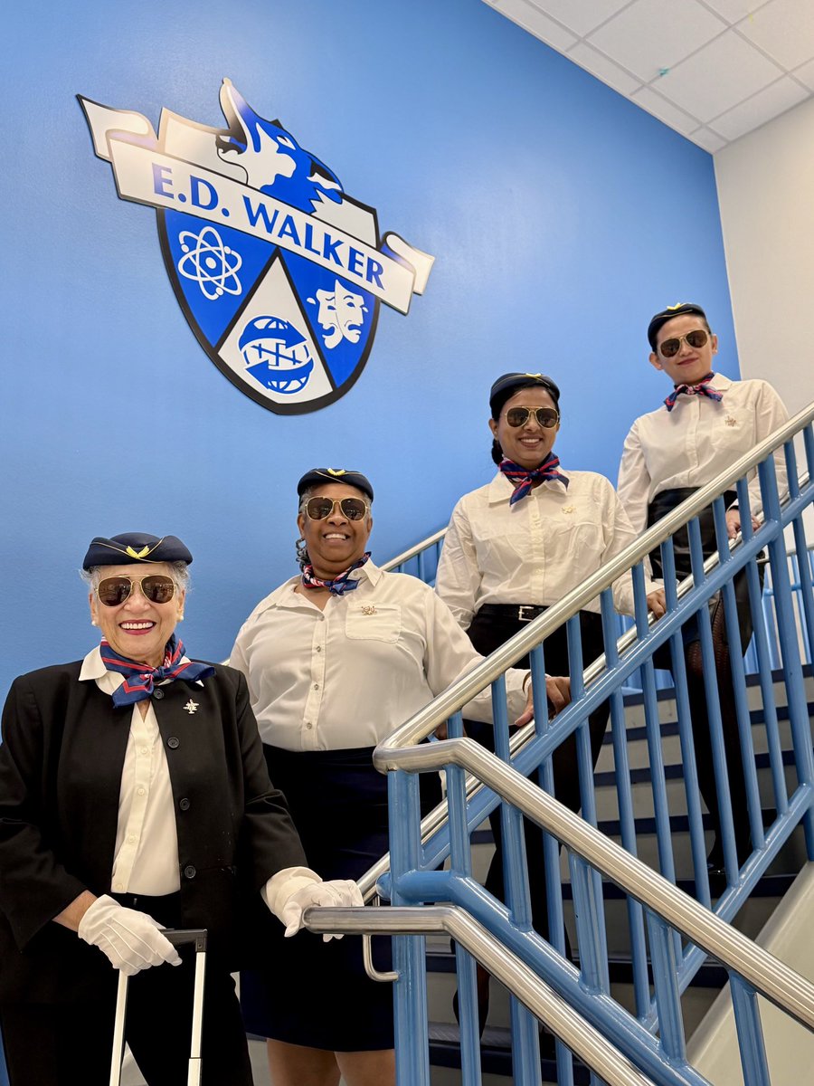 edwalkerms's tweet photo. @edwalkerms and @pwmontessori celebrated Attendance Awareness month as the everyday heroes who ALWAYS show up! ¡Nuestros Walker Timberwolves y Prestonwood Pups celebraron el mes de concienciación sobre la asistencia como los héroes cotidianos que SIEMPRE aparecen! https://t.co/ku6ksrbeq0