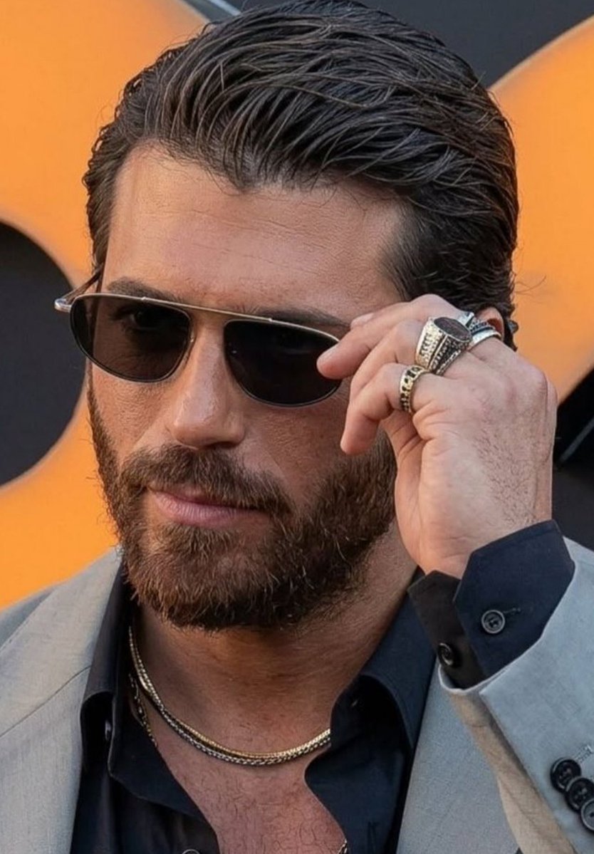 caterina_capone's tweet photo. I vote for #CanYaman from Turkey for the 100.Most Handsome Faces of #100faces2026 #tccandler @tccandler https://t.co/EuY2GTOpHQ