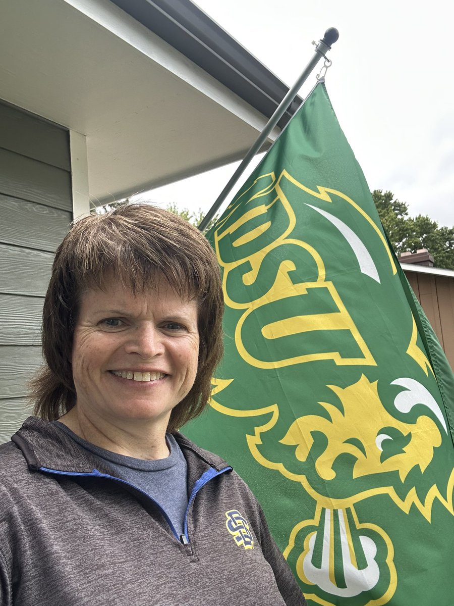 605LMN's tweet photo. Out Canvassing here in Yankton…came across this flag at a house.  Had to take a photo wearing my SDSU attire.  💙💛 https://t.co/HB5kiKVw3z