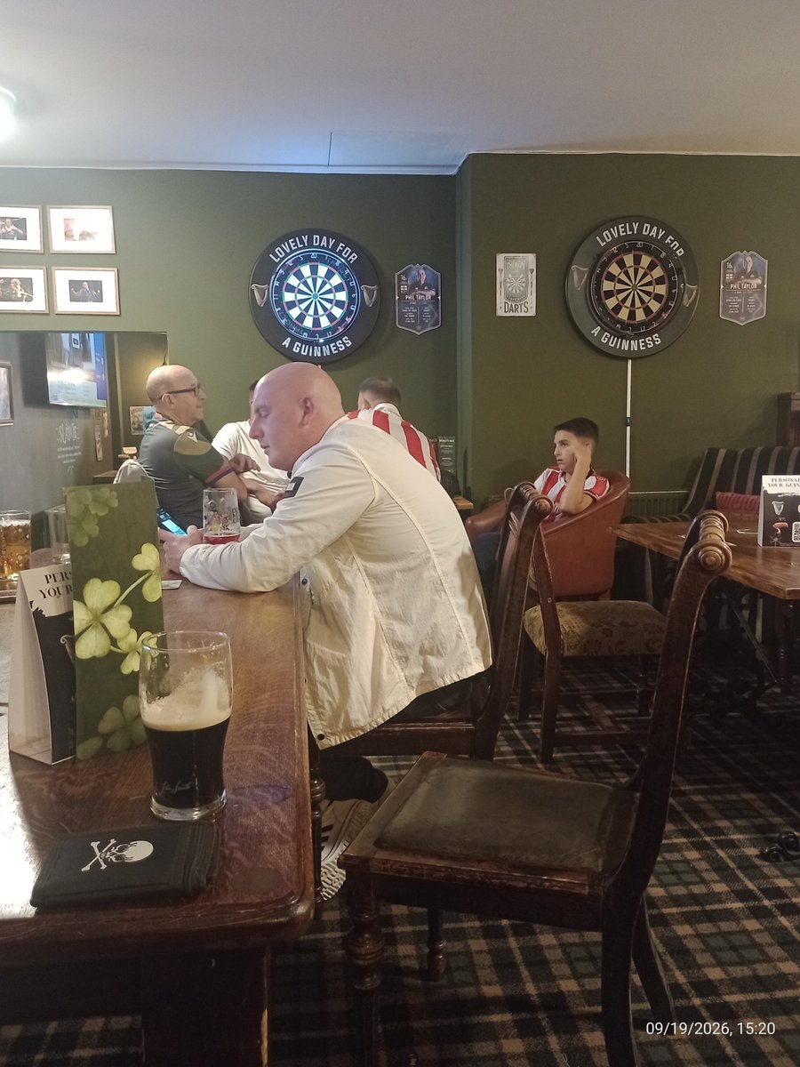 Kevinwallbfpnt's tweet photo. Six towns Irish bar in stoke https://t.co/IESku9U8B0
