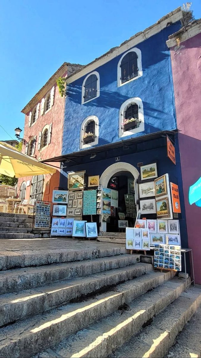 wahaot's tweet photo. A lovely town in Bosnia and Herzegovina 
Can you recognize it? https://t.co/dFnSWQldyE