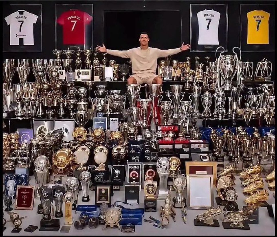 fedevalv_'s tweet photo. Earned, not given.

Cristiano Ronaldo dos Santos Aveiro❤️ https://t.co/xkuGQp2fzf