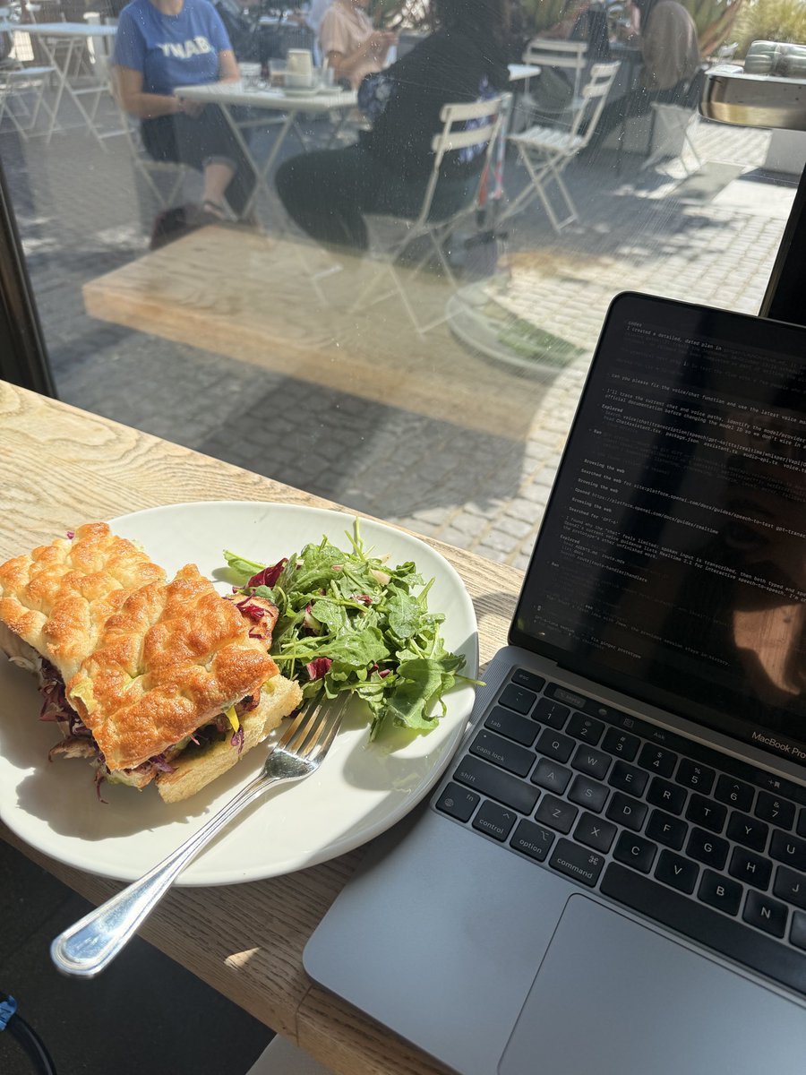 arielle_ks's tweet photo. Day 3 posting on X: 

Job apps, building with new codex tools, and lunch next to a terminal I barely understand. https://t.co/kKpYJtCCX1