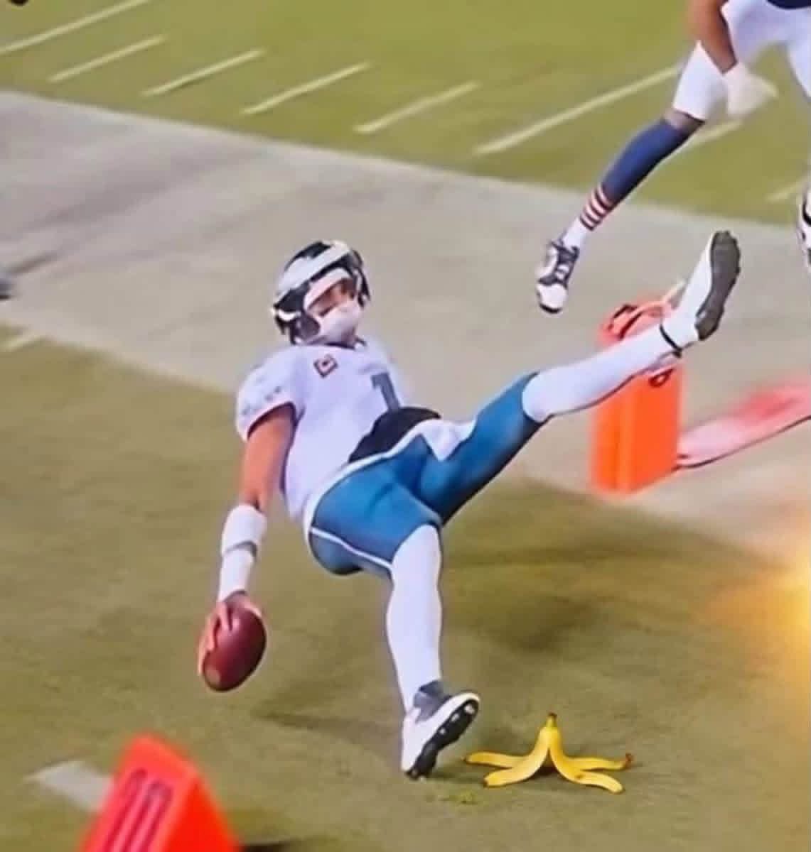 BearDownGirl's tweet photo. 💀💀💀💀 https://t.co/0jVgORJHve
