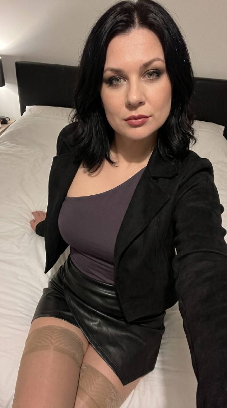 Maria_XxXox's tweet photo. 💋Ищу не переписку, а отношения с перспективой на брак
❤Пиши мне 💌👇
https://t.co/c0PJJZtfJA https://t.co/GYStxlKo3s