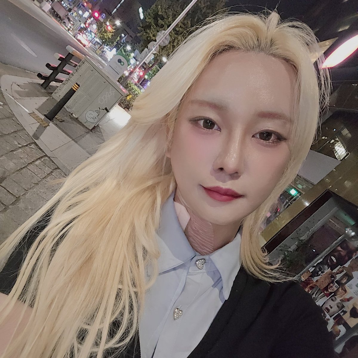 tg3414's tweet photo. 이젠 진짜 가을 겨울이넹~
논현 반포동 

#쉬멜 #러버 #트젠 #서울 #반포동 https://t.co/jKHzSbAkl0