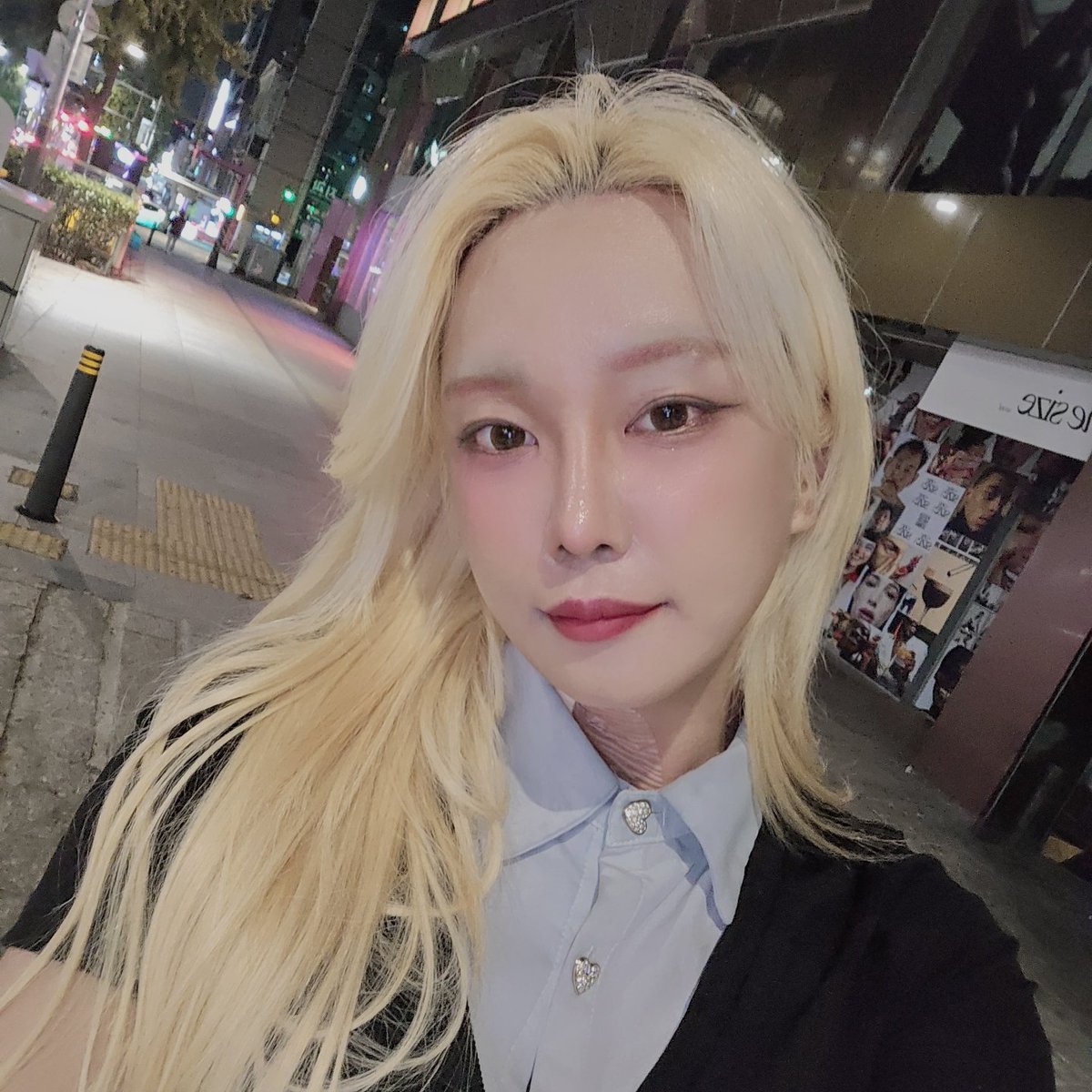tg3414's tweet photo. 이젠 진짜 가을 겨울이넹~
논현 반포동 

#쉬멜 #러버 #트젠 #서울 #반포동 https://t.co/jKHzSbAkl0