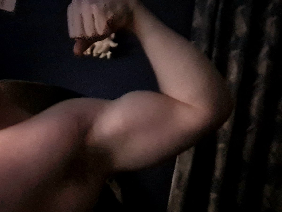 MasterVangchu's tweet photo. It must feel so tiring having all that faggot cash that you know would be better off in the hands of a real man.

Don't hesitate bitch Send and Submit now. 🤑💰

#Findom #Cashmaster https://t.co/r591Sdp13n