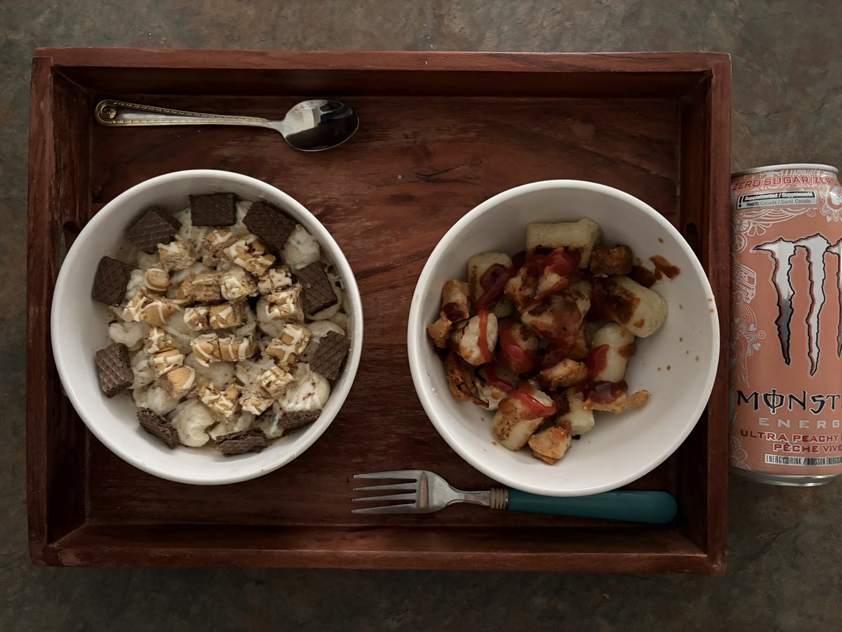 puddingtastic's tweet photo. 476c OMAD♡⸝⸝ #edrtwt 

293c yogurt bowl
 + 
179c chicken/gnnochi ^^ https://t.co/mbhmVVUEkS
