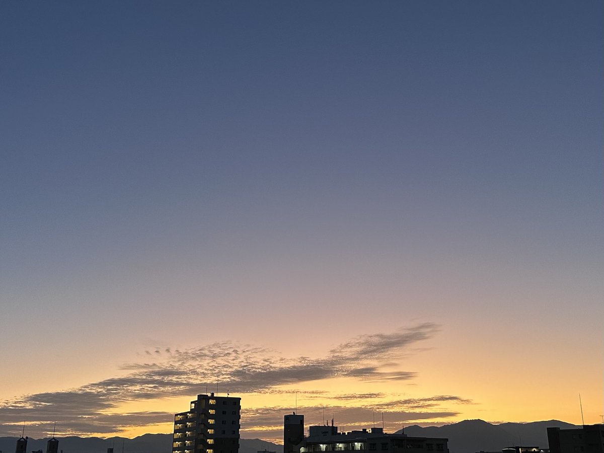 lpwxDo9uvs7dlCN's tweet photo. 気温18.7度

おはようございます！ https://t.co/0nyltRb8Eo