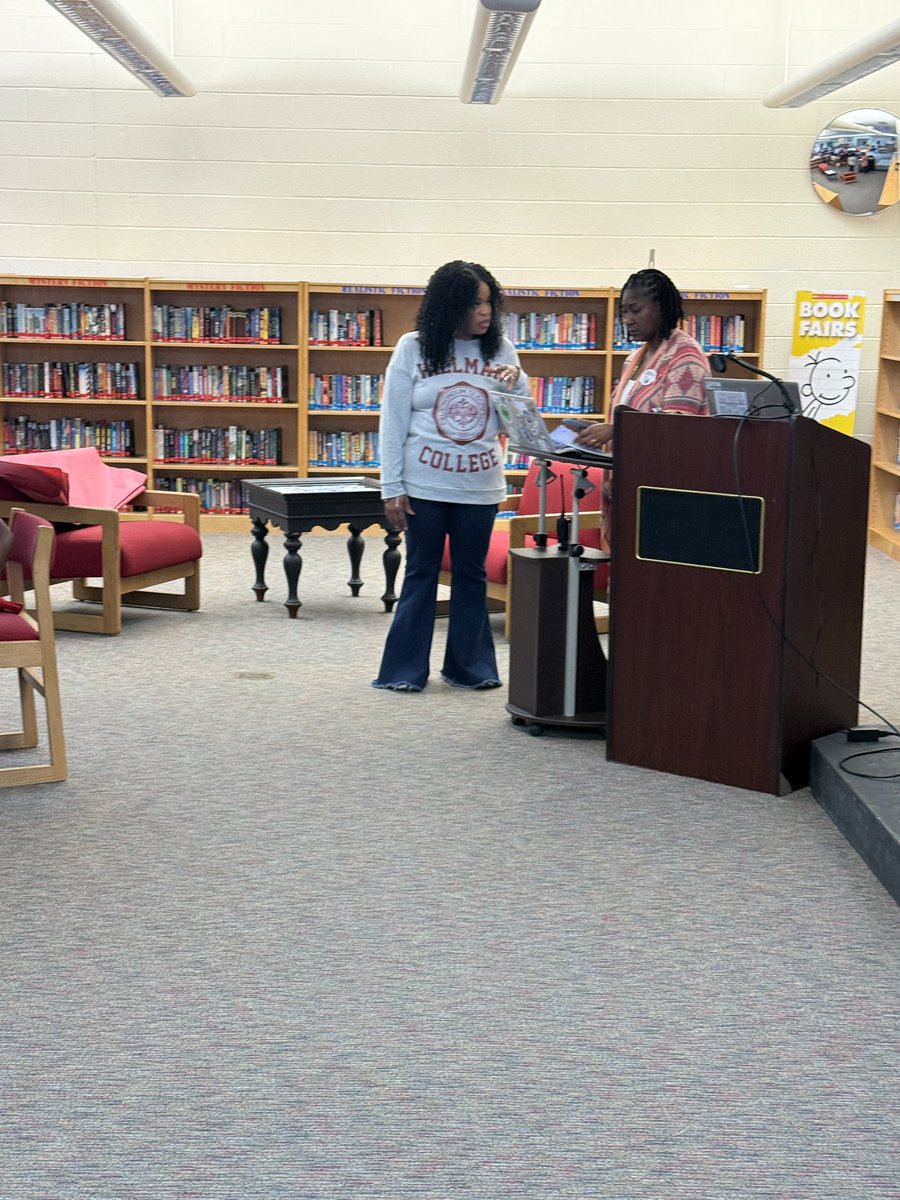ahdee315's tweet photo. Empowering our Ladies of Excellence! @WMSHCS ✨💪🏾 Creating space to build confidence, discover their strengths & remind each young woman that her voice, dreams & presence matter. 💕✨ #LadiesOfExcellence #YouBelong #WolfPackPride #Empowerment https://t.co/30Y6nfYyGT