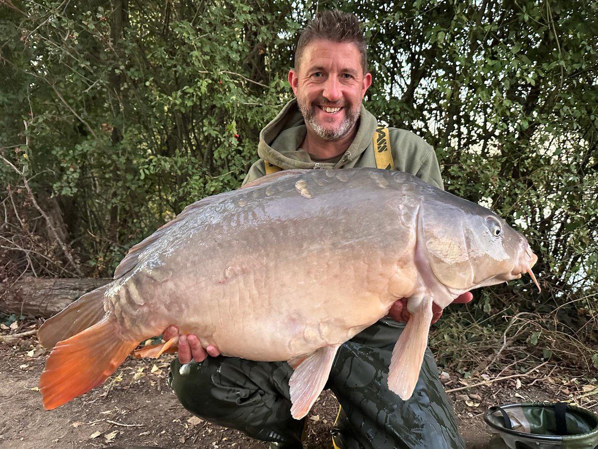 stuartforsdike's tweet photo. Best fish following a recent trip at 39lb on the nose. Get on the @steamiesboilies TNT as there is no better bait out there
If your looking for new bait highly recommend you drop them a line
#boilies #carp #steamednotboiled https://t.co/fHRKnjZOIC