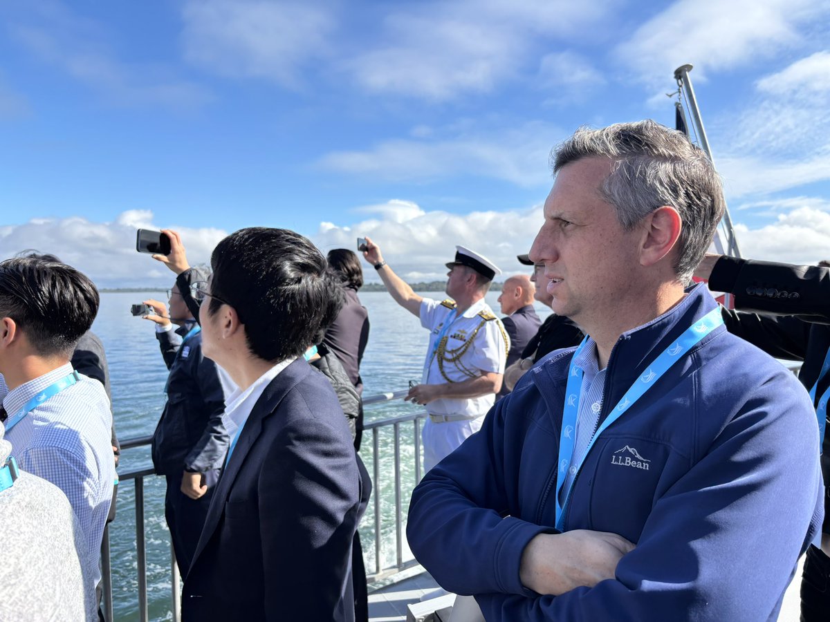 Rep_Magaziner's tweet photo. Today, I visited the grand opening of @regentcraft’s new Seaglider Manufacturing Facility in North Kingstown, the first of its kind, and saw a test flight of its new seaglider.

Our state is at the cutting edge of marine engineering, supporting good paying jobs. https://t.co/lIvsL9ACtX