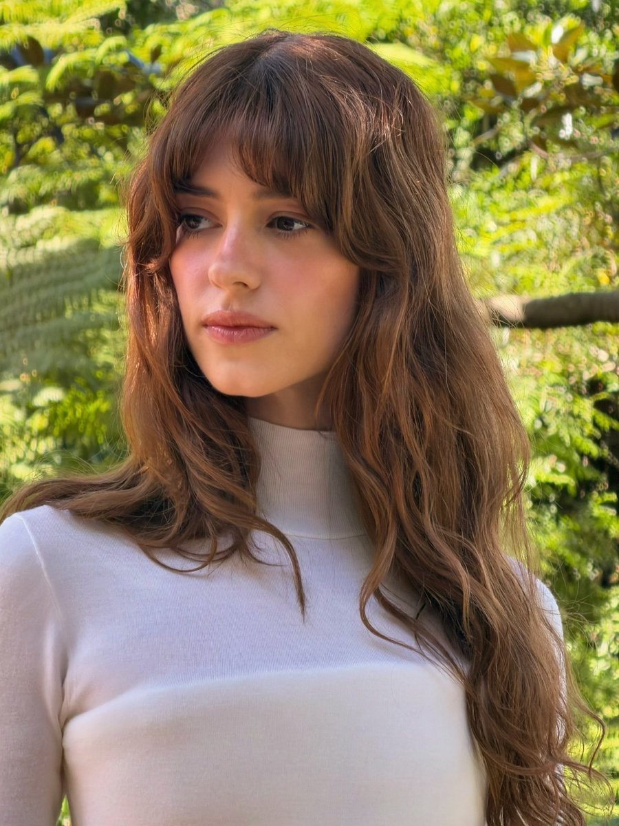 daisyejsource's tweet photo. Daisy Edgar-Jones for Sense and Sensibility photocall in Sydney. https://t.co/UXMdc1T19Z