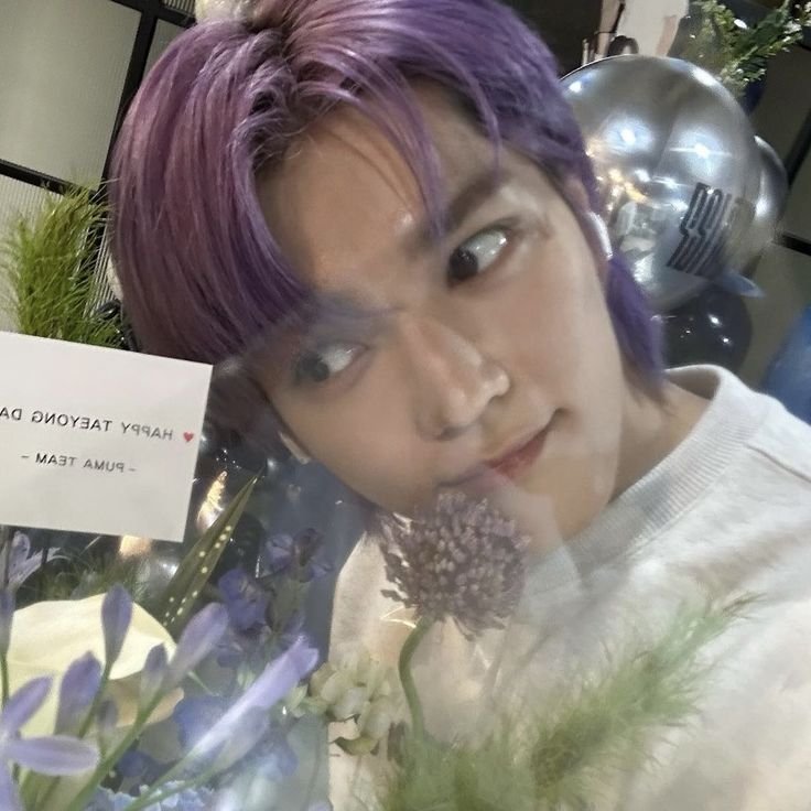 heartsyomi's tweet photo. i got purple

reply and i'll give you a color to assign with your favourites https://t.co/8S3ses3POe