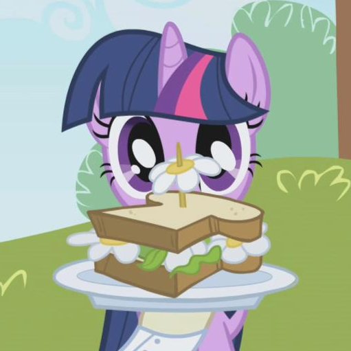 madeofcandyy's tweet photo. If you were in MLP which food would b ur favorite??? https://t.co/b9hYHMLiHV