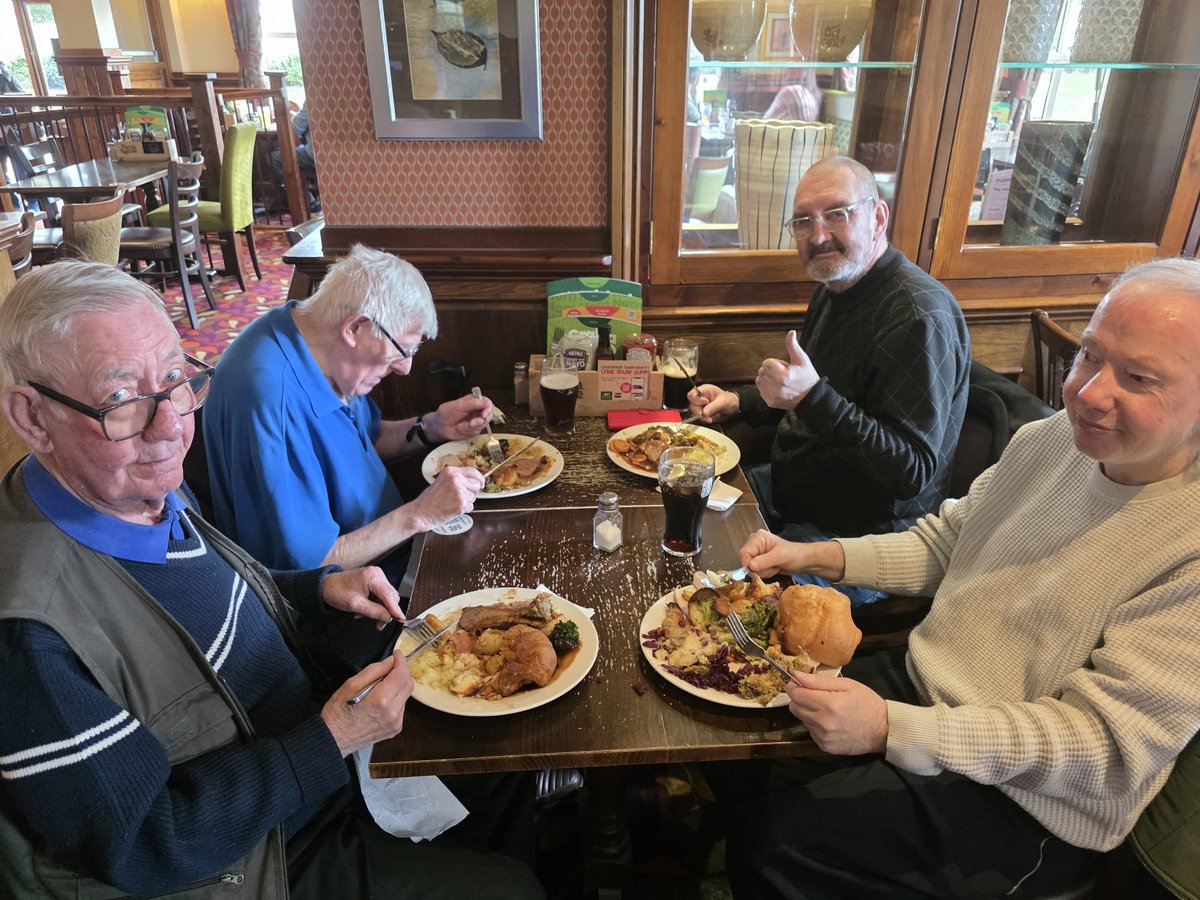 ArmleyHH's tweet photo. 🚗✨ What a Monday! The Gentleman’s Club day trip to Hawthorne Farm Carvery was a massive success.

A scenic drive, plane spotting, and top-tier company. The carvery was so delicious, this is the only photo we managed to snap before tucking in! 🍽️✈️🍻 https://t.co/RGwePzI1WR