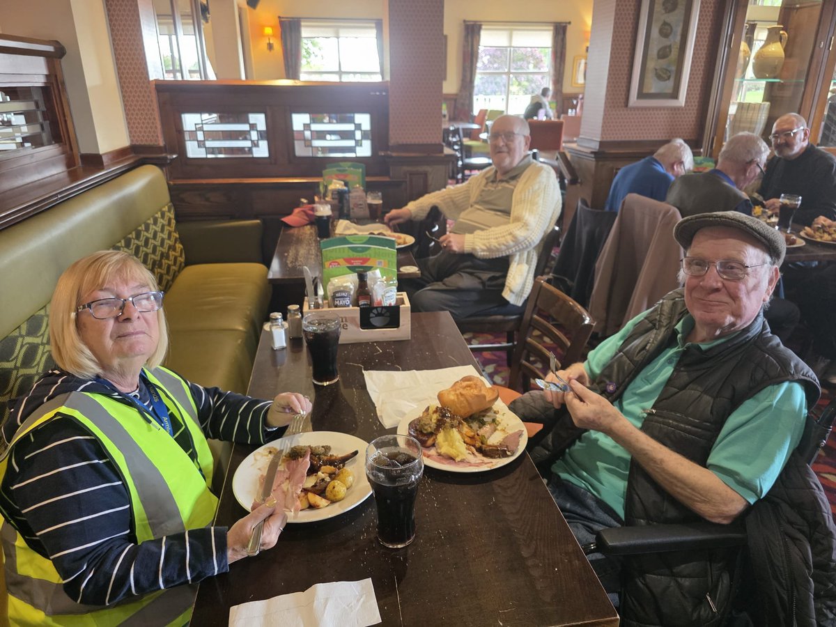 ArmleyHH's tweet photo. 🚗✨ What a Monday! The Gentleman’s Club day trip to Hawthorne Farm Carvery was a massive success.

A scenic drive, plane spotting, and top-tier company. The carvery was so delicious, this is the only photo we managed to snap before tucking in! 🍽️✈️🍻 https://t.co/RGwePzI1WR