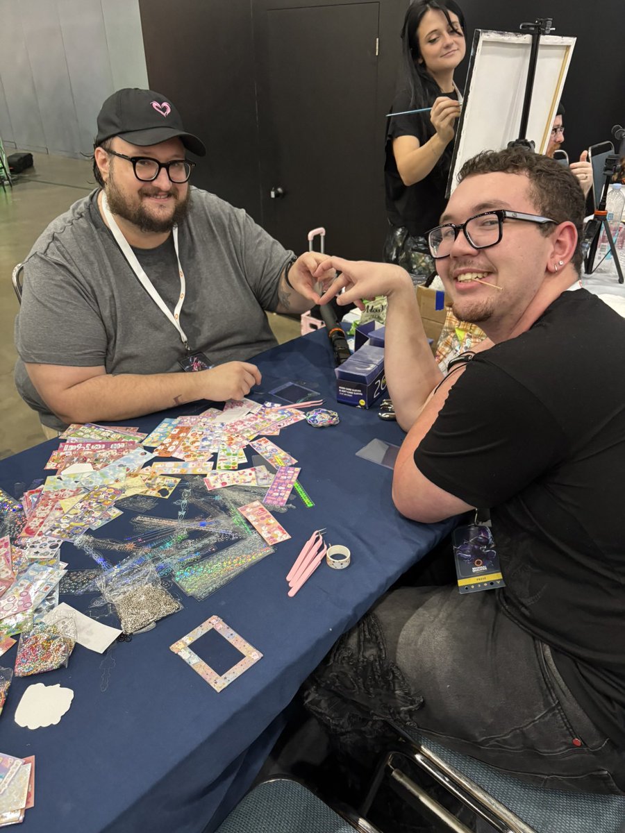 Bone_CC4's tweet photo. Thank You @riftbaddies , for capturing this special photo of me and my boy @LolShinya Decorating our TopLoaders https://t.co/sNb2zbMqGy