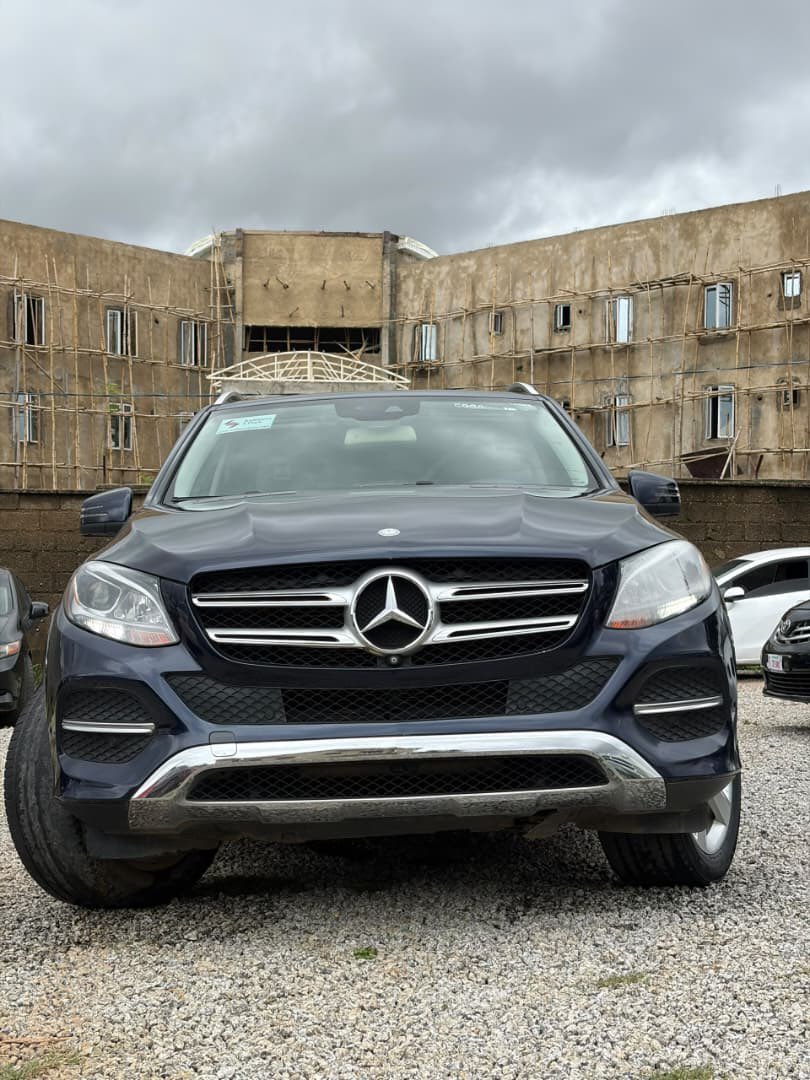 topcars_abuja's tweet photo. Give me 29M for this foreign used GLE350 2017 model https://t.co/nrOcm3ltIQ