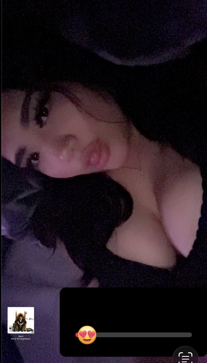 Neegyb7pc's tweet photo. Pt2 of the sexy big titty hoe #slut #candid #hs #sexy #latina #boobs #ass #trib #cumtributes #cum #fyp #viral #fyp #pretty #sexy #slut #trending #big #mommy #slimthick #hoe #milkers #slutty https://t.co/VtTY43elwi