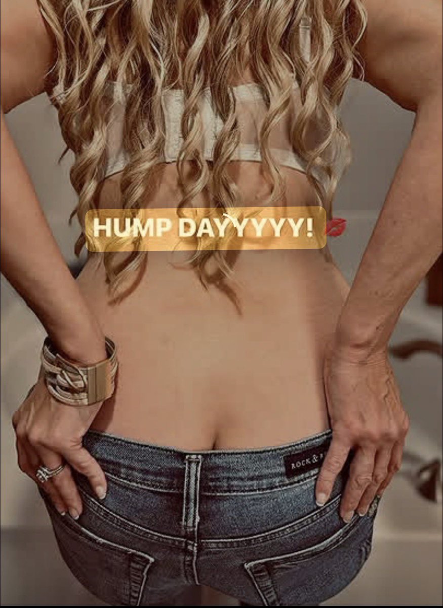 downwithbrook's tweet photo. Happy Hump Day!!! 💋 #fyp https://t.co/03ozuvGqHt