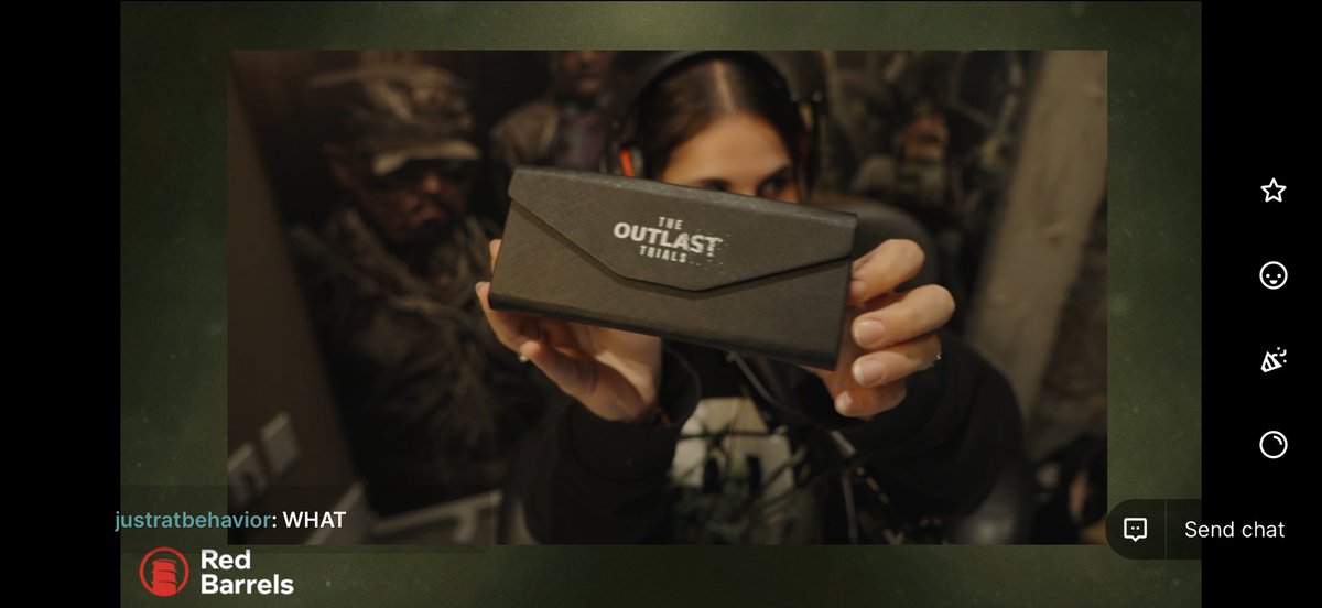 SnickerShr00m's tweet photo. COYLE GLASSES I REPEAT COYLE GLASSES 

I’M SO MAD I CAN’T GET THEM CUZ THEY DON’T SHIP TO ROMANIA https://t.co/ETCsF0a3cf