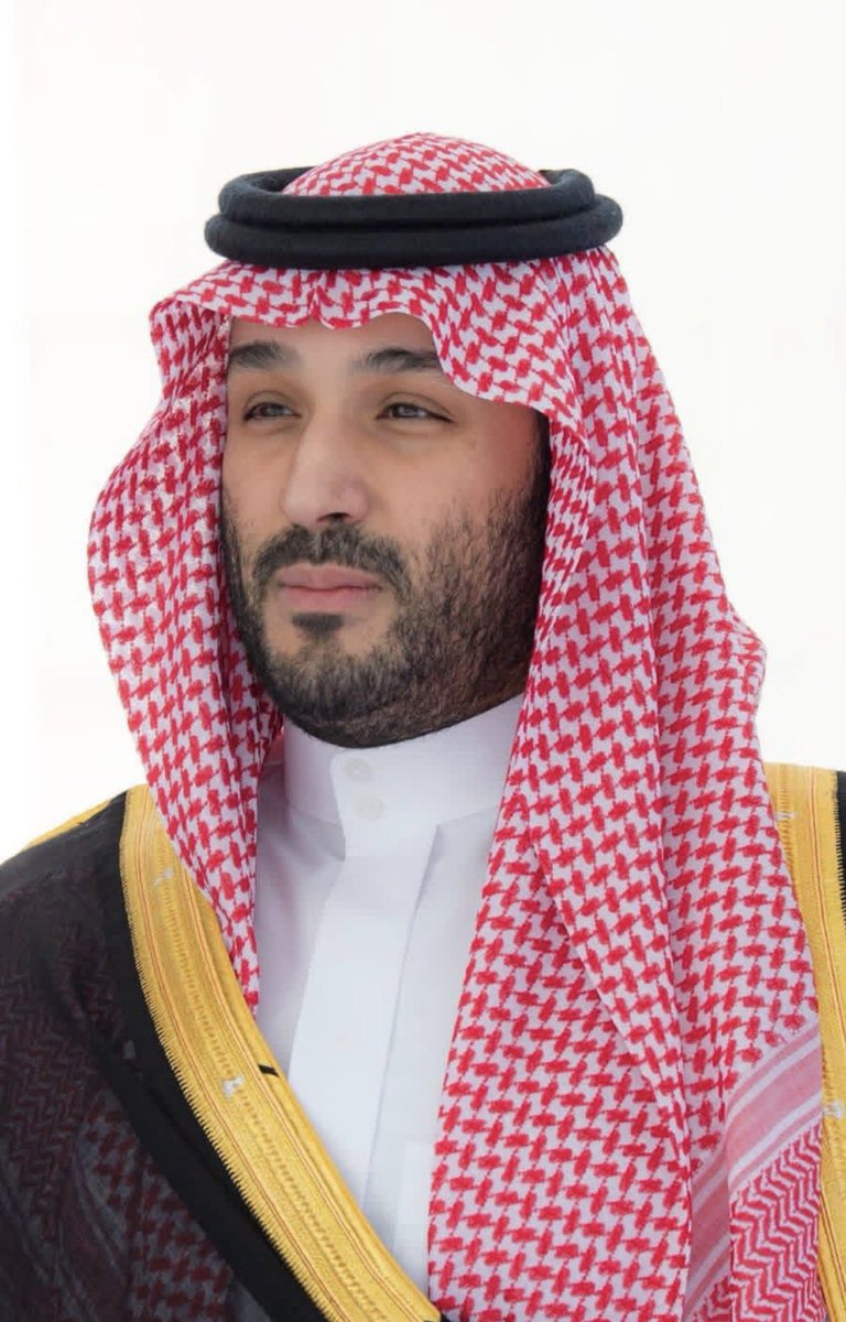 AzrakNabil's tweet photo. هذه الكلمة لها ما بعدها
توقيتها يعني بان هناك شي كبير قادم لإخراج اليمن مما يعانيه 
والشاطر يفهم  

ولي العهد السعودي سمو الأمير محمد بن سلمان.

في اليمن الشقيق ..
تؤكد المملكة دعمها الشامل من خلال تحالف دعم الشرعية للحكومة اليمنية لبسط سلطتها على كامل البلاد واستعادة الاستقرار والتصدي لاعتداءات الميليشيات الحوثية الإرهابية التي اختارت الفوضى والخراب وتهديد الشعب اليمني والمنطقة مسلكًا لها.

#السعودية  #اليمن