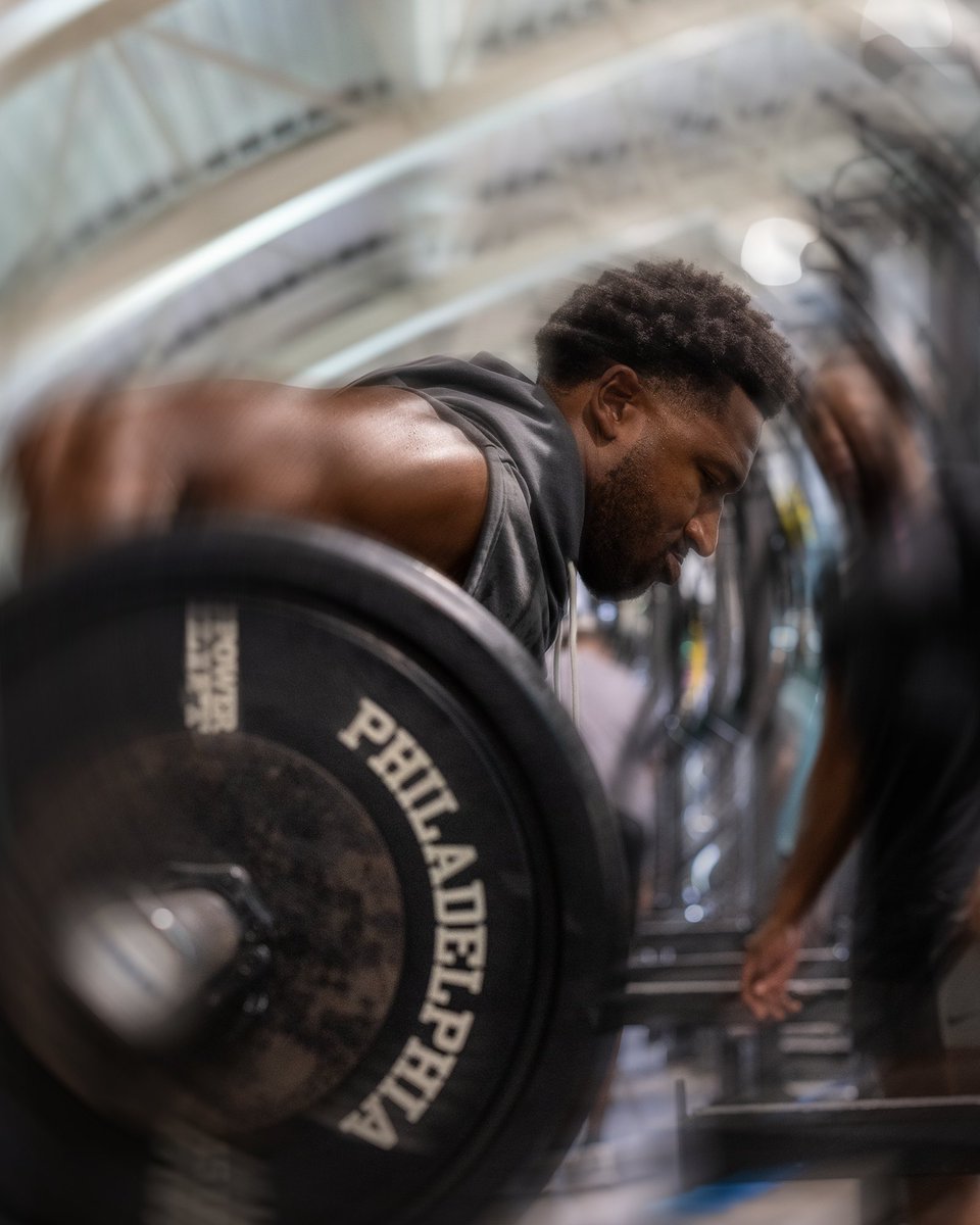 Eagles's tweet photo. Iron sharpens iron https://t.co/SD1qK7zqs1