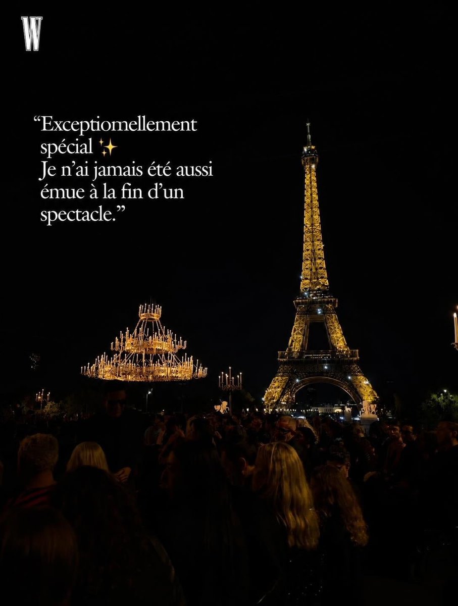 ROSETEAMFRANCE's tweet photo. « Code vestimentaire : noir » pour Saint Laurent, un défilé sous la Tour Eiffel qu’elle décrit comme exceptionnellement spécial, puis l’after… avant un dernier « bonne nuit ». 🖤 

ROSÉ AT YSL PFW
#ROSÉ #SAINTLAURENT
#ParisFashionWeek https://t.co/ms03GVD583