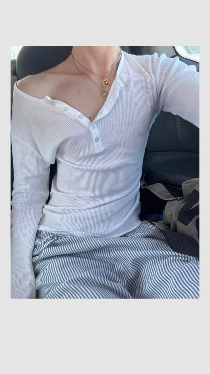 caossuke_'s tweet photo. . ݁⋆ ۶ৎ ݁˖ . ݁ https://t.co/HxT4lqFXbT