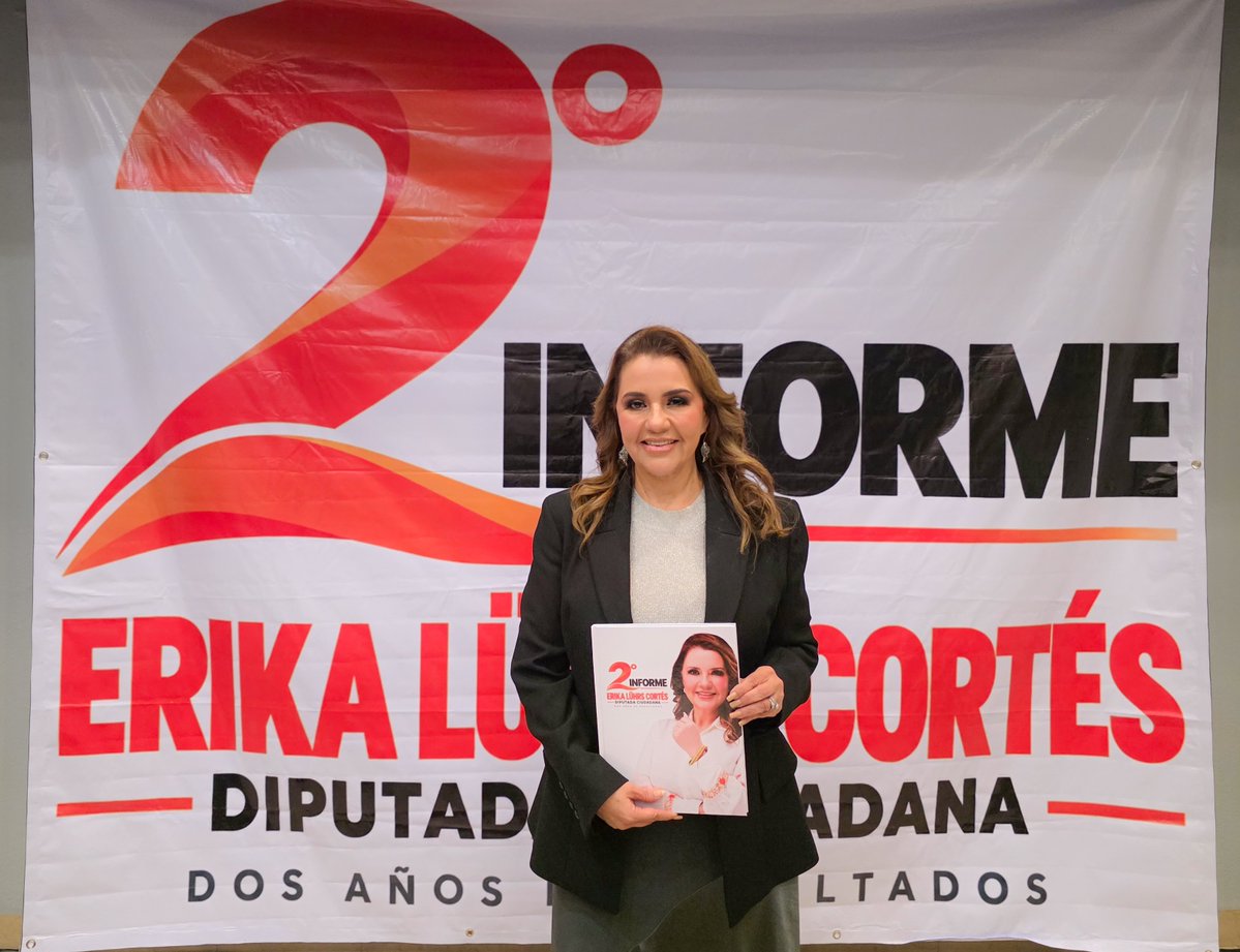 ErikaLuhrsC's tweet photo. Como Diputada Ciudadana, hice entrega de mi Segundo Informe Legislativo a nuestra presidenta de la Mesa Directiva, diputada Erika Guillén.
Este informe representa dos años de trabajo, resultados y compromiso con las causas ciudadanas de Guerrero. 
#SegundoInforme #ErikaLührs https://t.co/mP7n7SWDSK