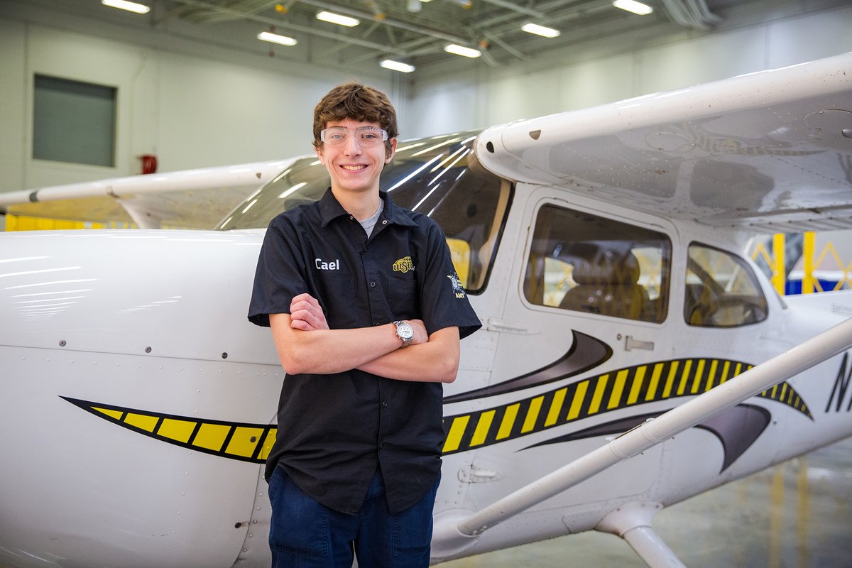 TextronAviation's tweet photo. We are proud to launch Kansas' first registered youth apprenticeship program in aviation, creating new opportunities for high school students to gain paid, hands-on experience while exploring careers in aviation. ✈️ 

Learn more at https://t.co/Y4ZNuX3znP https://t.co/GRxpfKbQgy