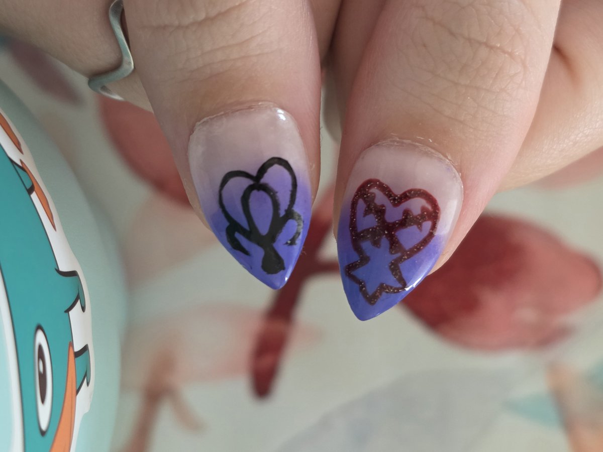 Xephyr2209's tweet photo. My kingdom hearts nails. They're press-ons that I made! Usually I do Gel-X but my nails need some time to heal 😅
#nailart #kingdomhearts https://t.co/230x6aBd2D
