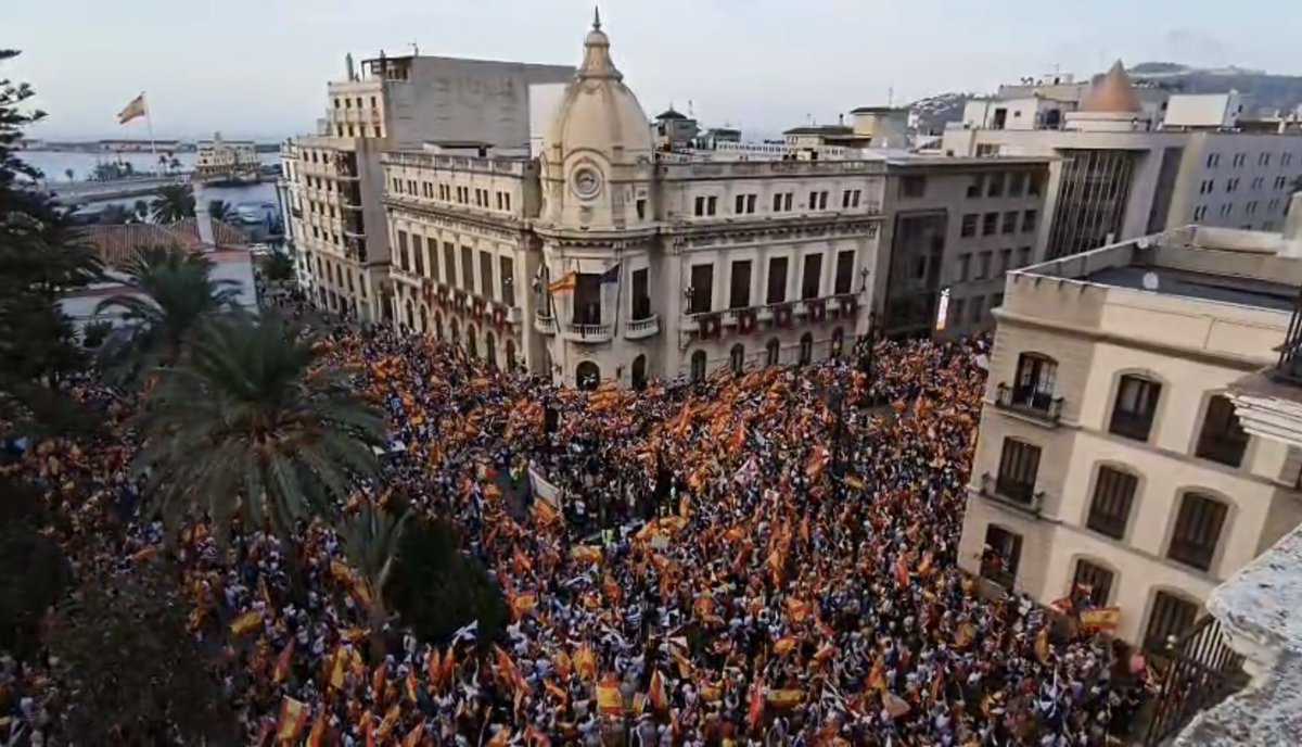 NanoCaballa_'s tweet photo. Me da mucha impotencia que haya gente intentando que se olviden de nosotros

NUESTRA VIDA SIGUE SIENDO UN INFIERNO, QUEREMOS VOLVER A NUESTRA VIDA!!!!

ESTAMOS HARTOS https://t.co/mnNcx0CcQs