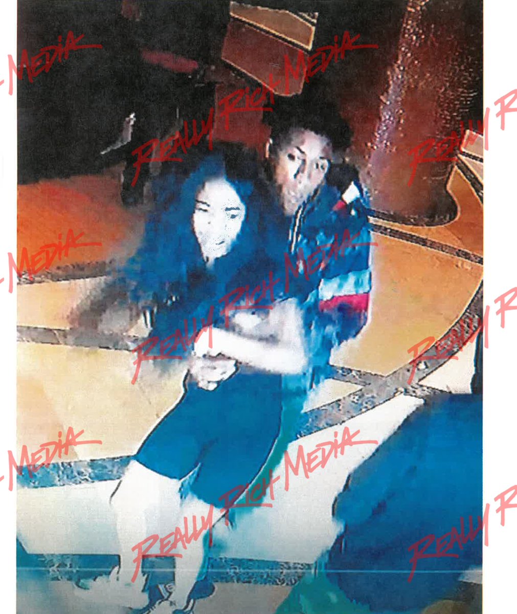 ReallyRichMedia's tweet photo. 🚨 NEVER-BEFORE-SEEN: NBA YoungBoy during the 2019 Rolling Loud shooting.
Surveillance shows YoungBoy carrying Kaylyn Marie after she was shot while holding a gun, laying her down to help her, then passing the weapon off.

NBA affiliates Baba & Ben10 can also be seen in the footage.