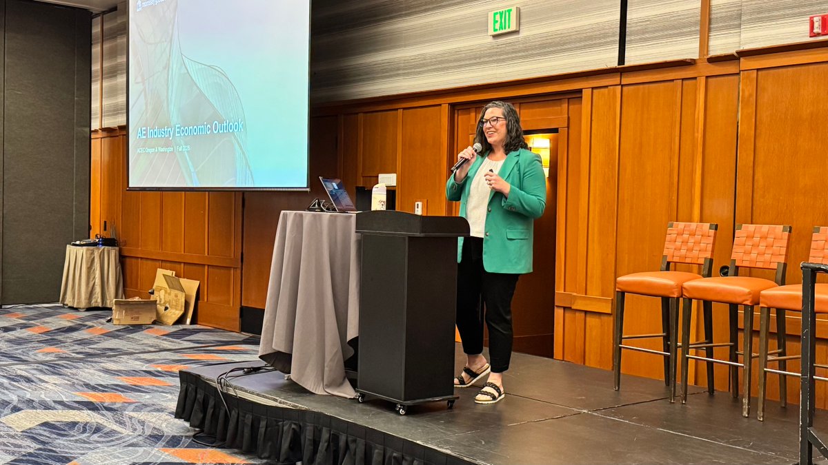 ACECWA's tweet photo. More from Day 2 of the 2026 ACEC Washington-@oregonacec Joint Fall Conference! 

#conference #acec #engineers https://t.co/UHs04h9RGU