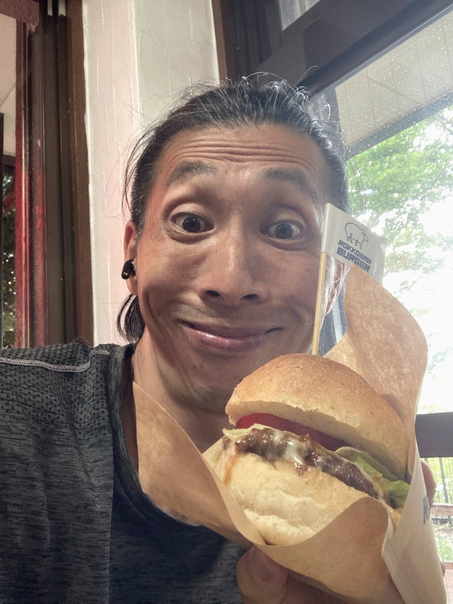 bilel420's tweet photo. まじで昼間活動的だと22時ごろが限界だ…23時半分意識ない……体力…体力がまずい… https://t.co/Kq9XKqCiHd
