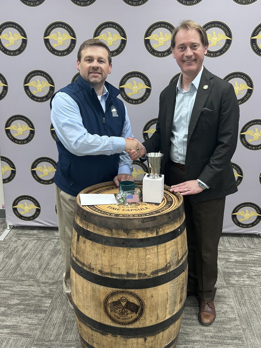 KYSecState's tweet photo. Thanks @BrandonReed4KY with KY Office of Agricultural Policy for donating challenge coins that have worked to decrease farmer suicides. https://t.co/nzwWjpiEFT