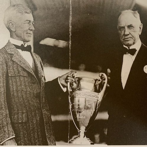 HighPrairieFarm's tweet photo. OTD Oct. 22, 1921. Fall Meet at Churchill Downs comes to close w/Louisville Cup at two miles. E.R. Bradley's 3yo filly Bit o' White wins by 15 lengths &amp; lowers Ten Broeck's 1877 track record by five seconds. Mark stands for 77 years until Libertarian clips it by 2/5ths in 1998. https://t.co/1iOhjIHY1l