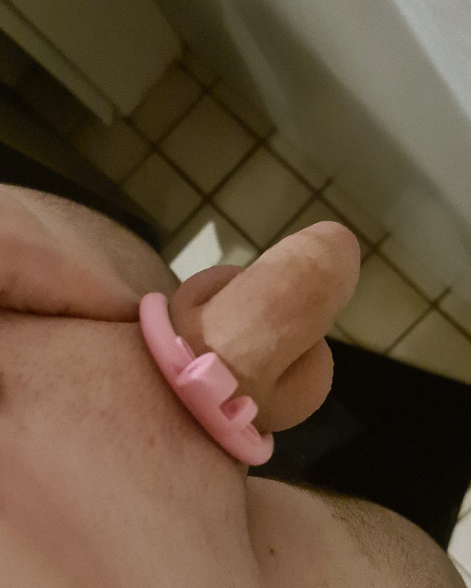 GamesFich's tweet photo. Locktober begins for losers like me early 😌 https://t.co/KECbjw3t5s