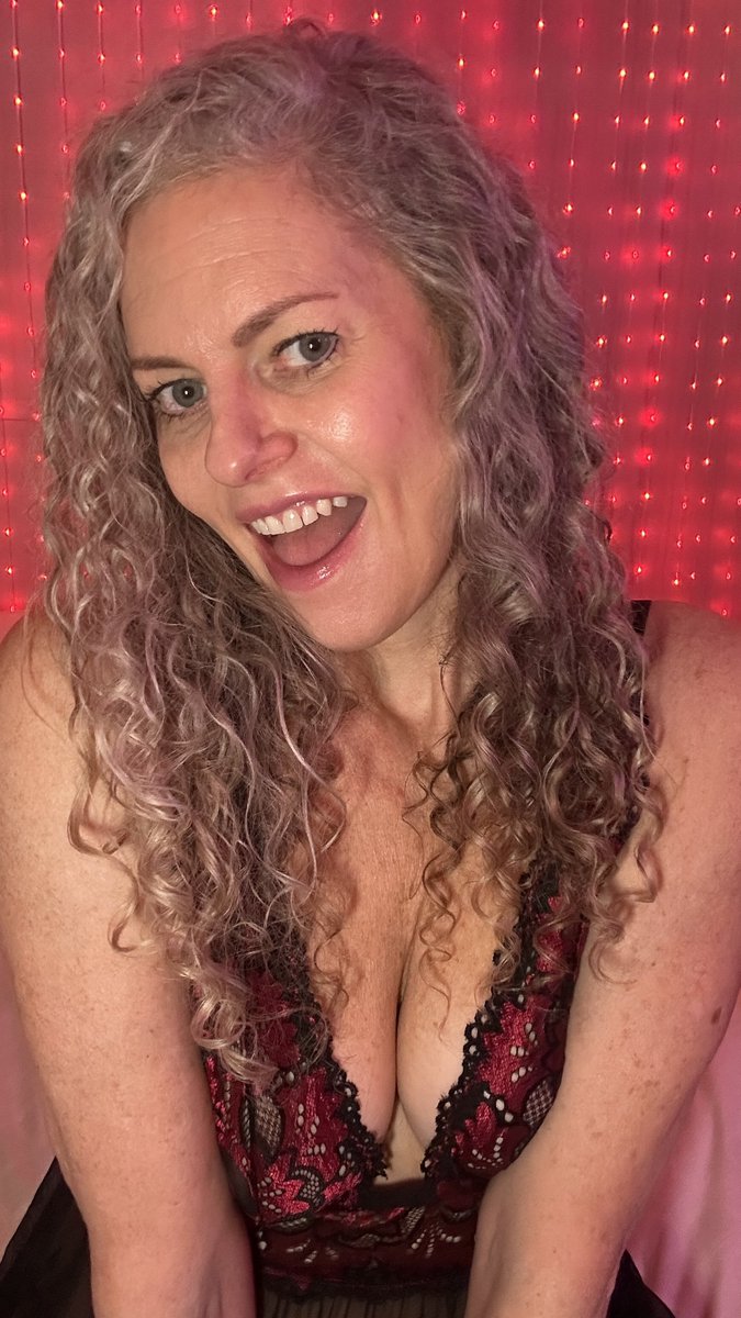 NikkiNaughtyVIP's tweet photo. Here’s the other side of my lingerie from this morning.
It’s hot, showing off some cleavage &amp; the  panties barely cover my horny wet milf pussy.  
My nipples look great in the last tit pic, what do you think?
#slut #onlyfansgirl #cougar #hotwife #curls https://t.co/x7r1l27nKP