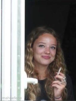 bragasonbo's tweet photo. bo bragason eu deixaria você soltar a fumaça do seu cigarro na minha cara https://t.co/i9Xj7Q6aLx