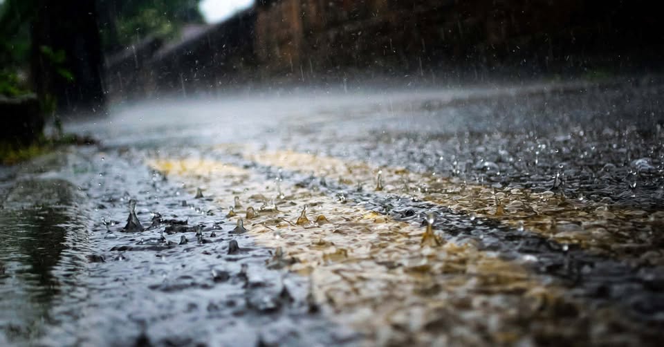 AustinWatershed's tweet photo. ⛈️Locally heavy rainfall is predicted at various times through the weekend.
 
Potential times of greatest concern:
- Thursday morning into Thursday afternoon
- Thursday evening into Friday morning

📲Monitor @NWSSanAntonio &amp; local media for updates on the weather forecast. https://t.co/UltKMG5u9v